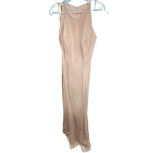 SIMPLY Blush Maxi Dress Size 18 - Formal Wear